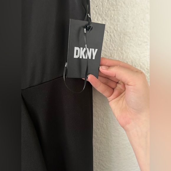 NWT DKNY Women's Twist-Front Cascade Ruffle Column Gown Formal Event Classic Sz6 - Picture 5 of 16